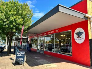 Red Tail Gallery
