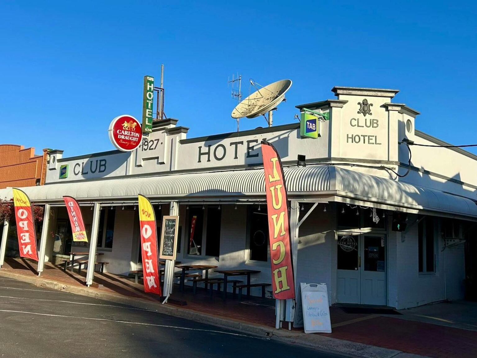 Exterior of an old country pub in Kaniva