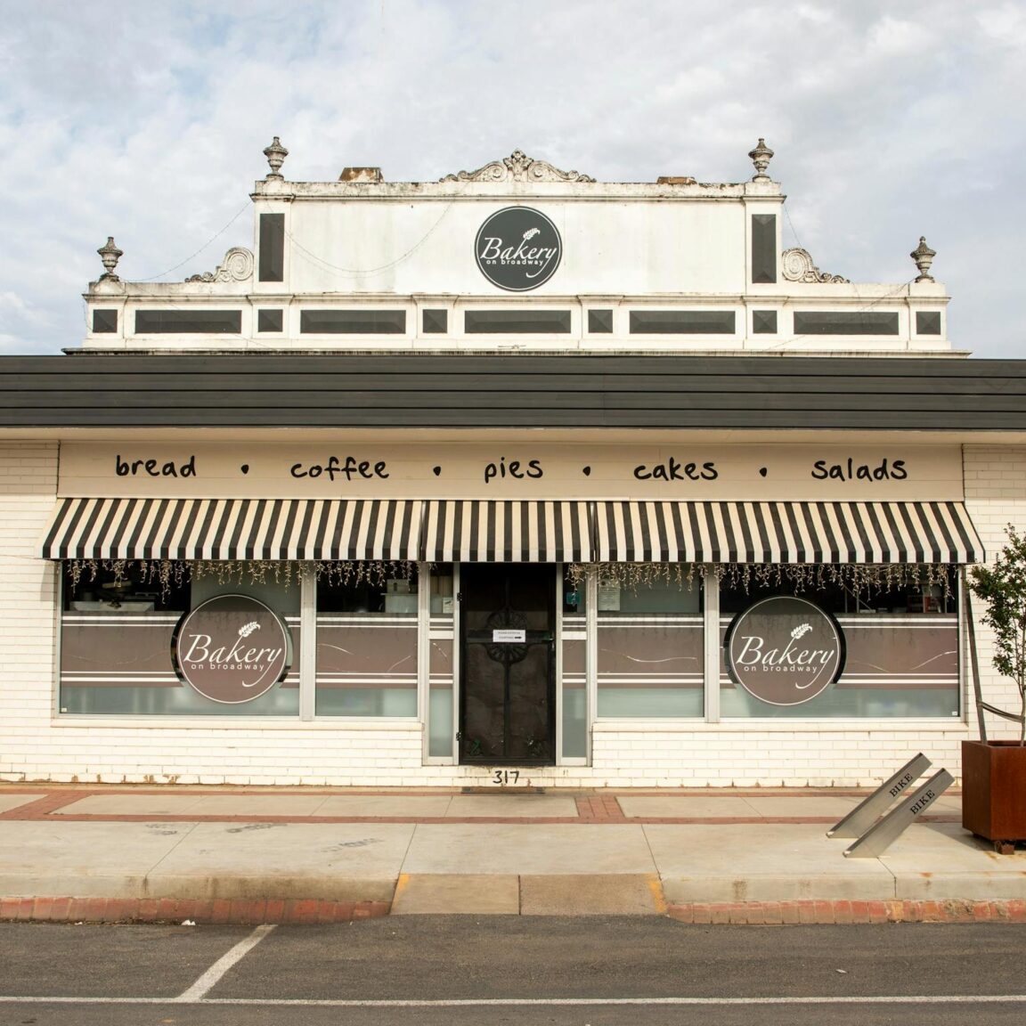 Shopfront of Bakery on Broadway