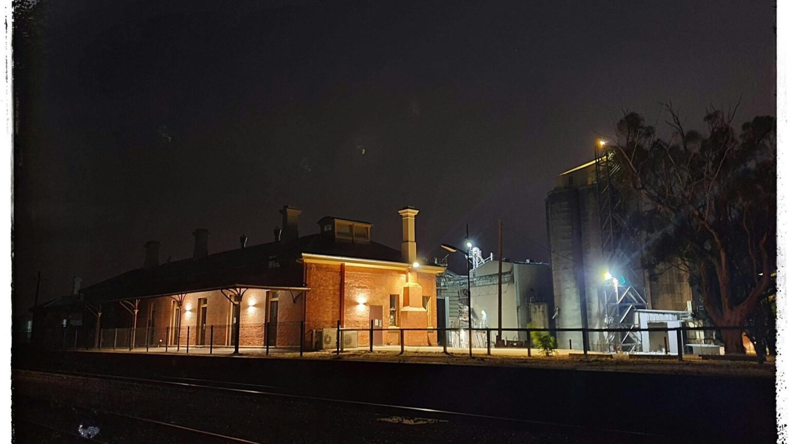 St Arnaud Raillery at night