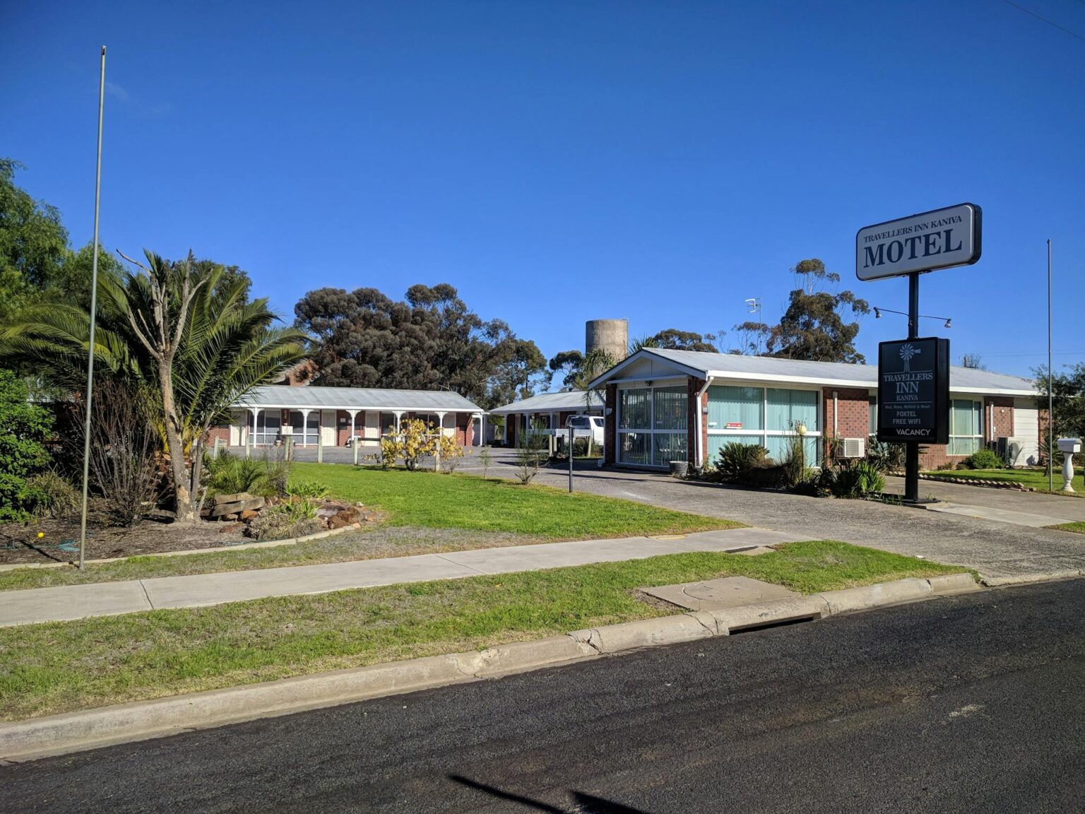 Frontage Motel Front